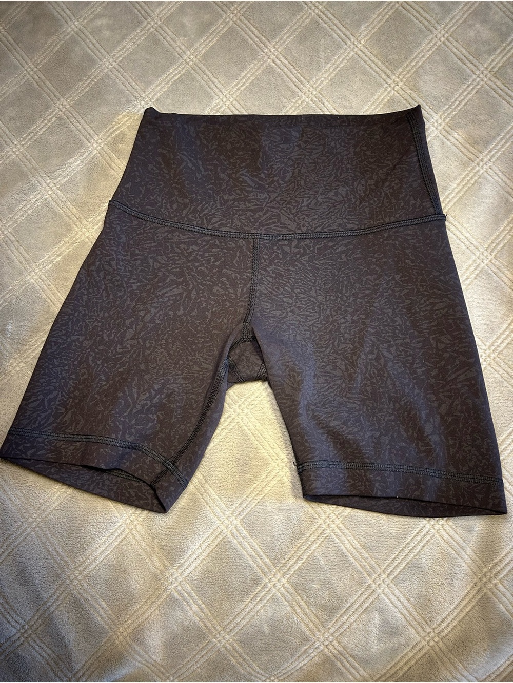 lululemon athletica Black High-Waist Patterned Bike Shorts